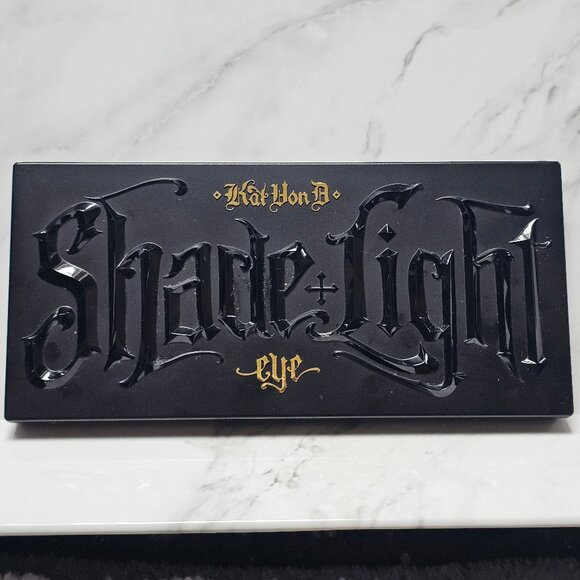 Kat Von D Shade + Light EYE Contour Palette - Picture 7 of 9